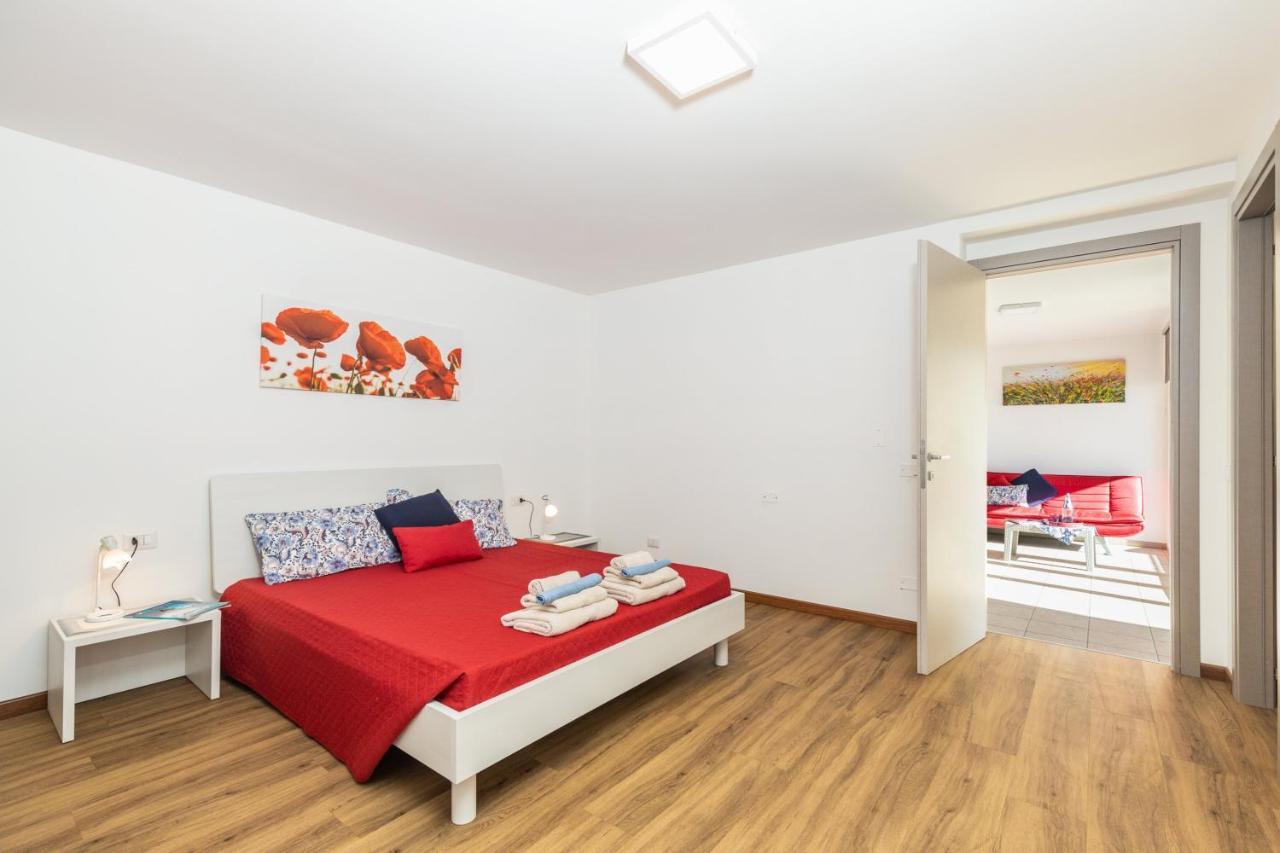 Appartamenti Gaimaro' A 50 M Dalla Spiaggia Àrbatax Exterior photo